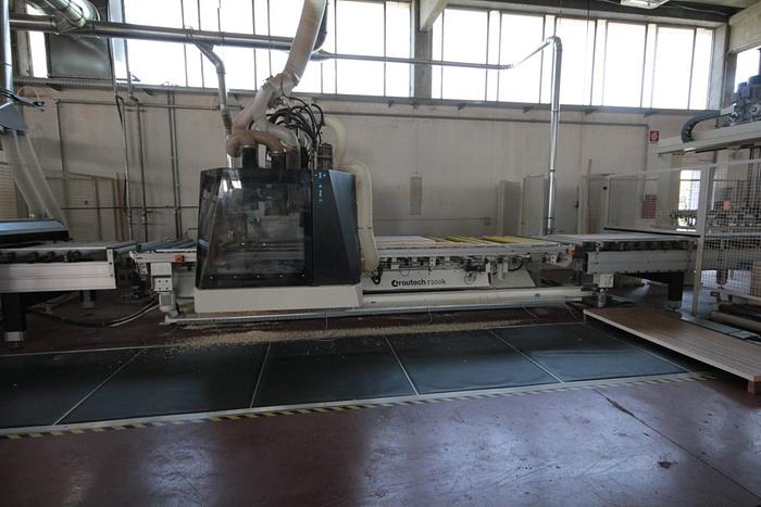Usato 2002 Scm - Mahros Routech