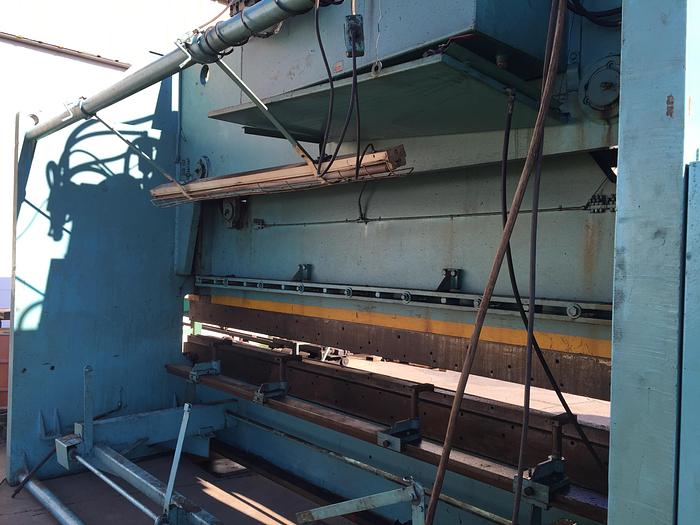 Used 1973 HTC 16′ x 250 Ton Press Brake 3046