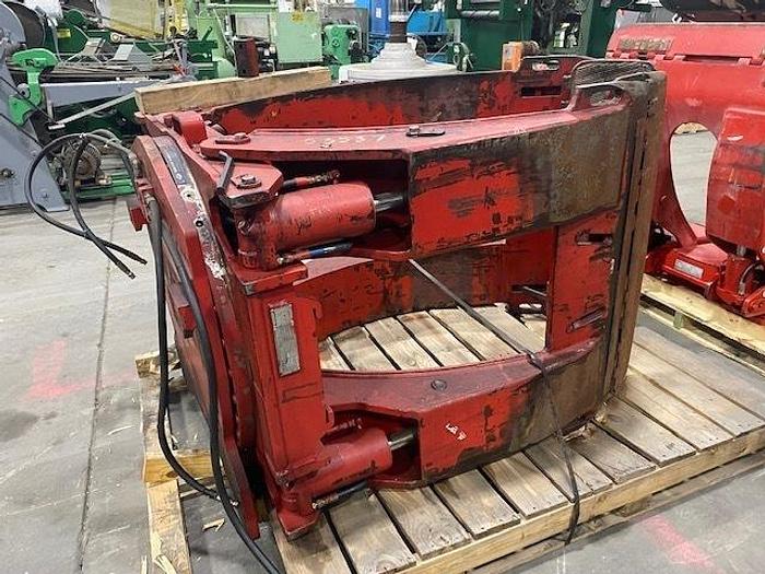 Used BOLZONI RA-450NLE-X 84" DIA. PAPER ROLL CLAMP