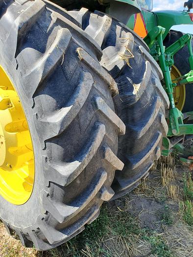 Used 2007 John Deere 8330 Tractor w/ Powershift