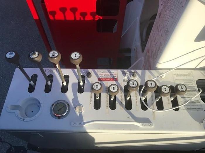 Used 2007 International 7500 Elliott 1860F 18 Ton Crane Truck - C04510