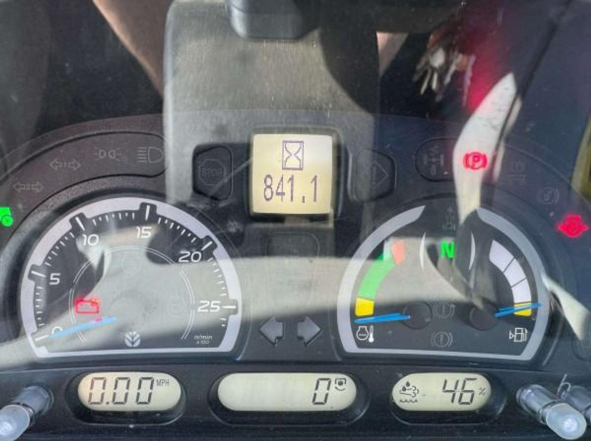 Used NEW HOLLAND T7.270 AUTO COMMAND