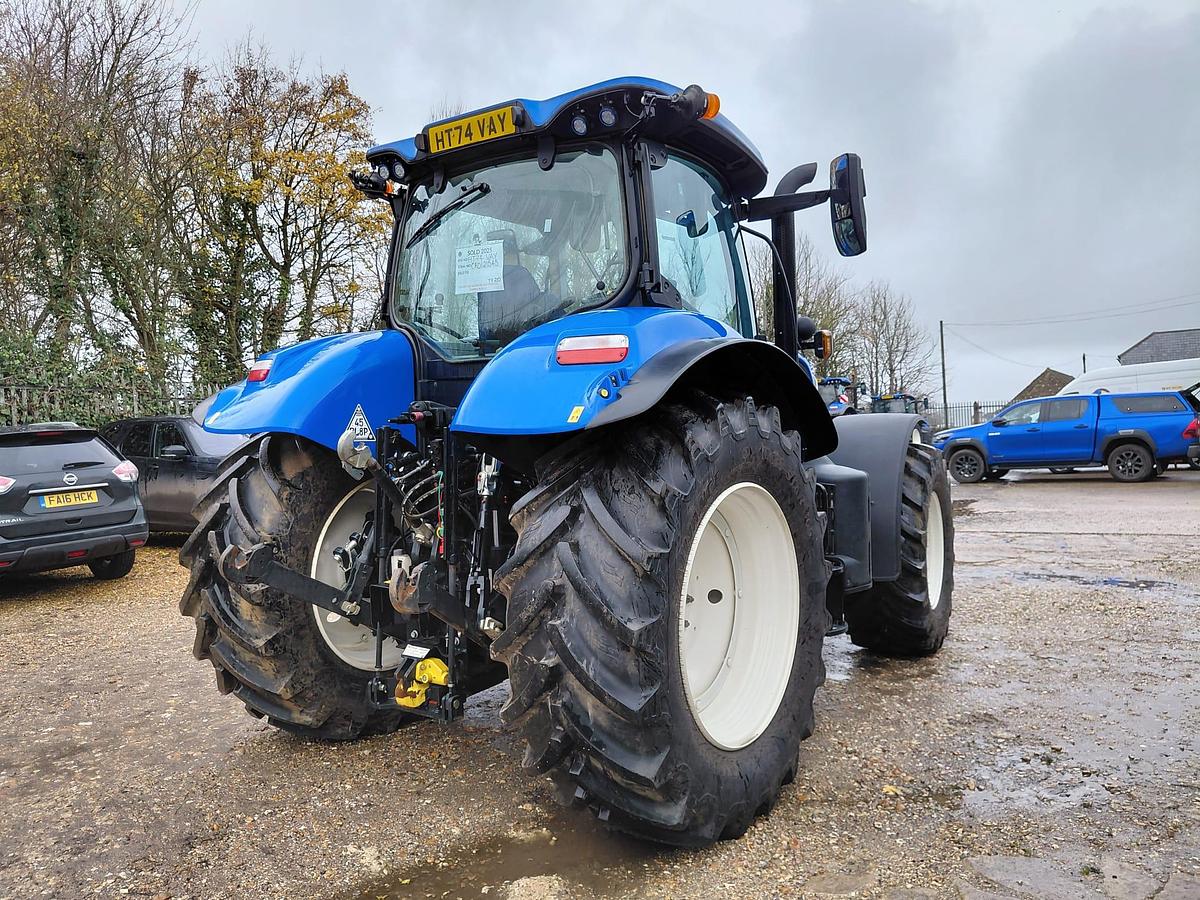 Used 2025 NEW HOLLAND T7.210