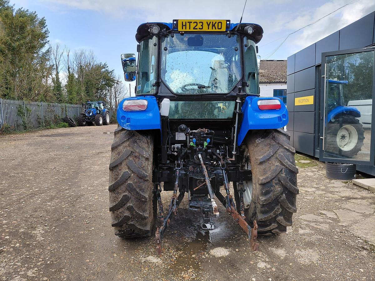 Used 2023 NEW HOLLAND T4.55