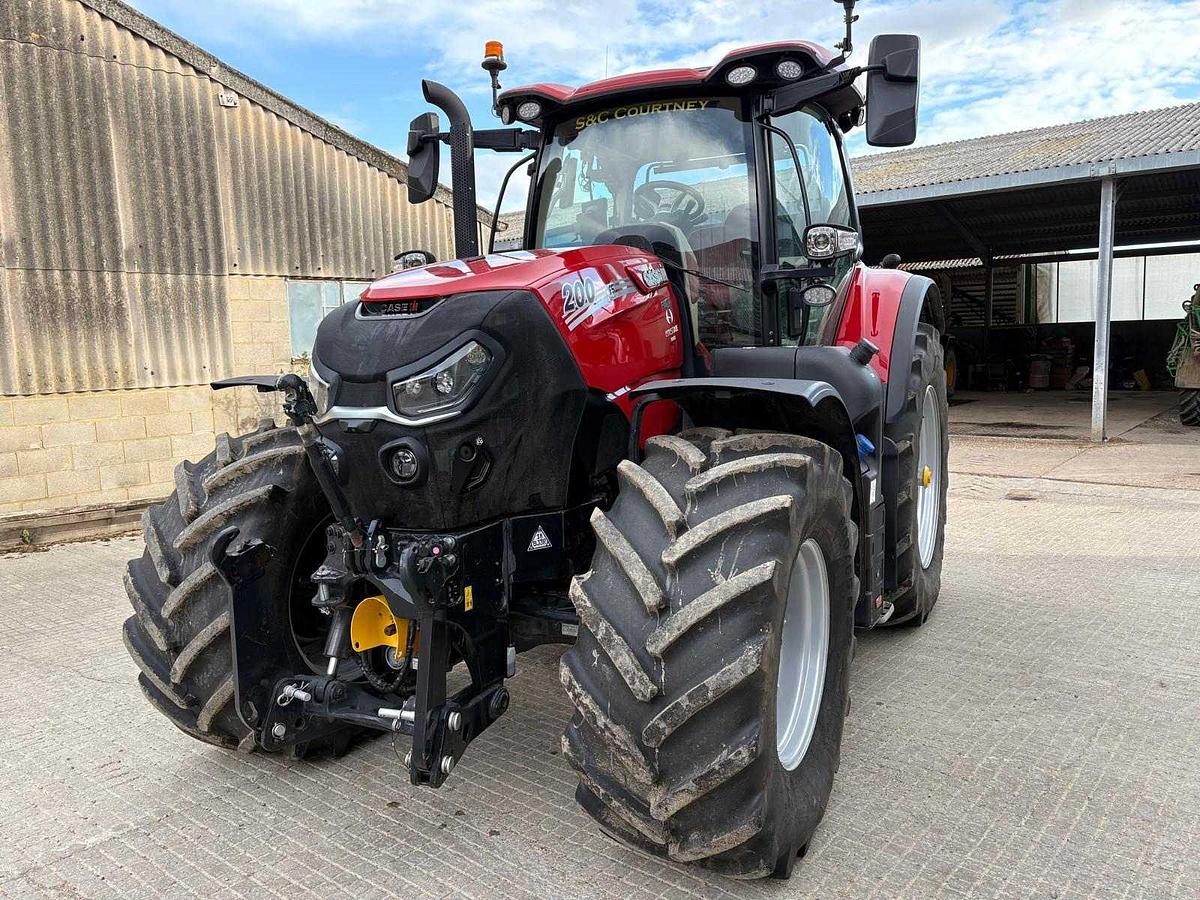 Used CASE IH PUMA 200