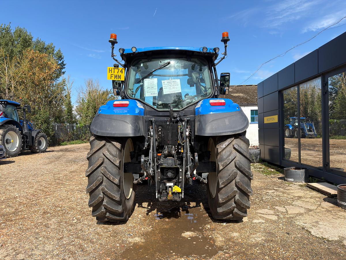 Used 2025 NEW HOLLAND T5.140