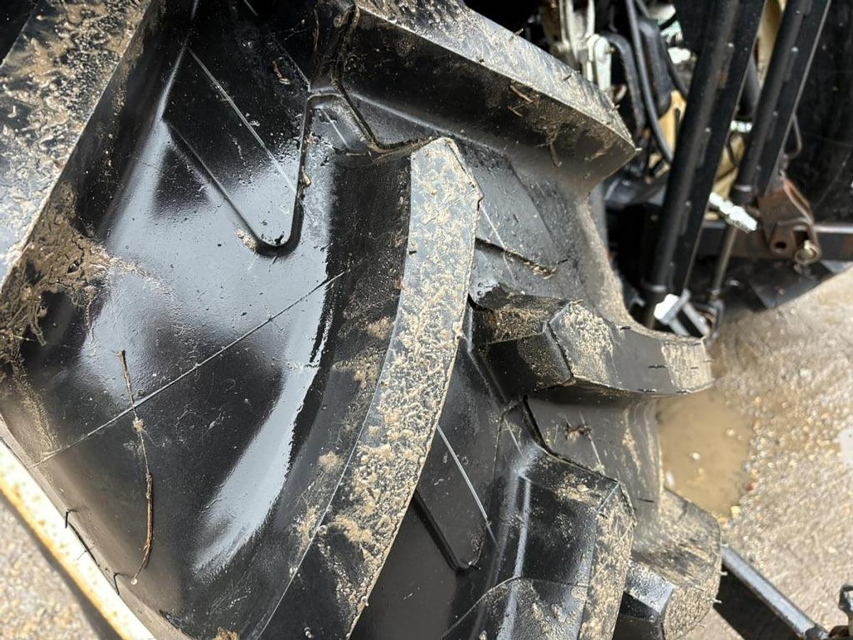 Used 2014 NEW HOLLAND T7.210