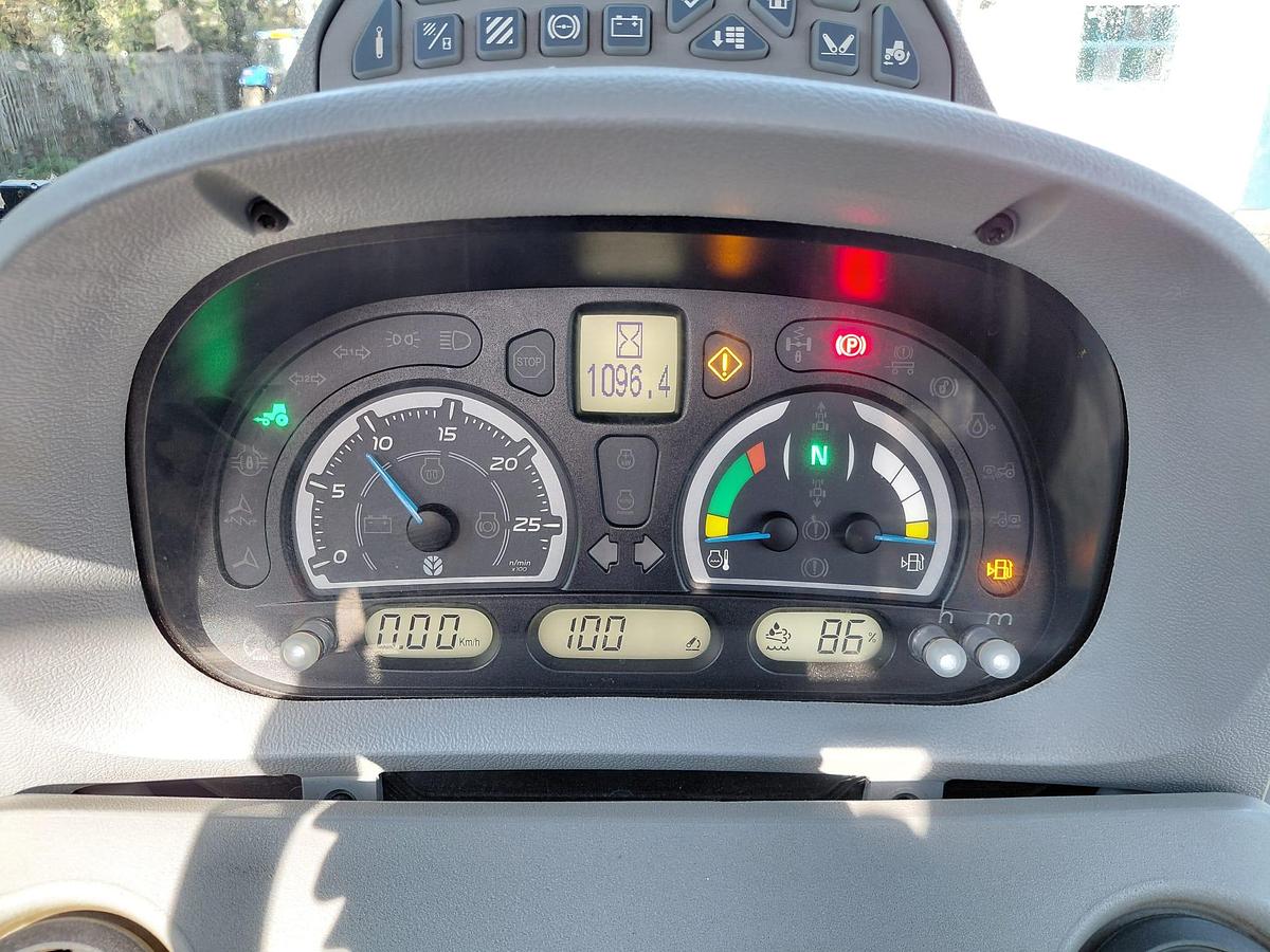 Used 2024 NEW HOLLAND T7.225 AUTO COMMAND