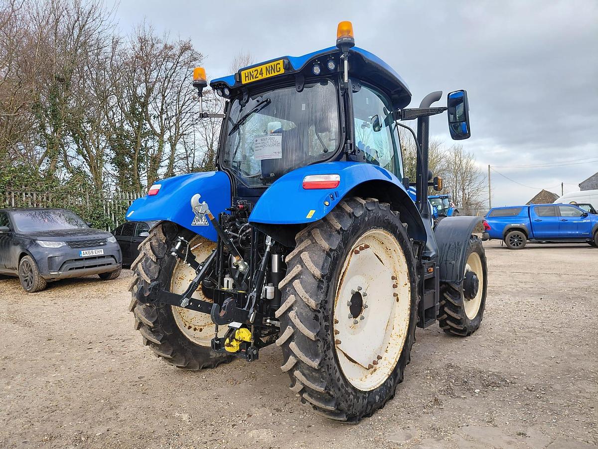 Used 2024 NEW HOLLAND T6.180