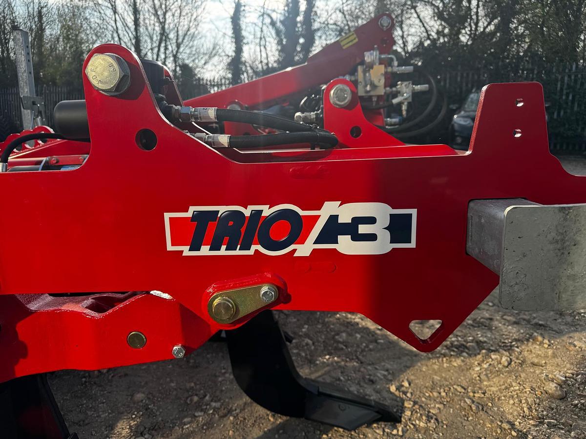 Used 2025 SUMO UK TRIO 3