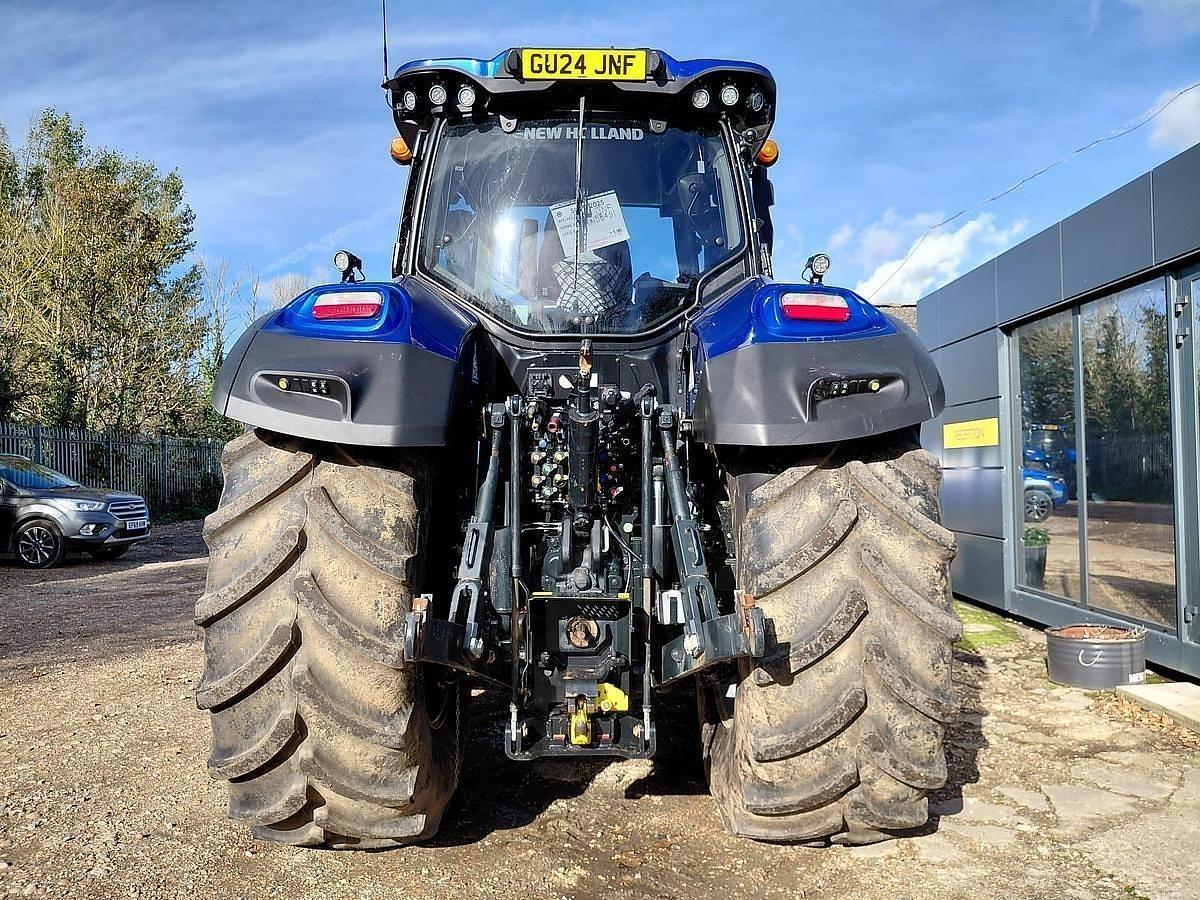 Used 2024 NEW HOLLAND T7.315 HD PLMI AUTO COMMAND