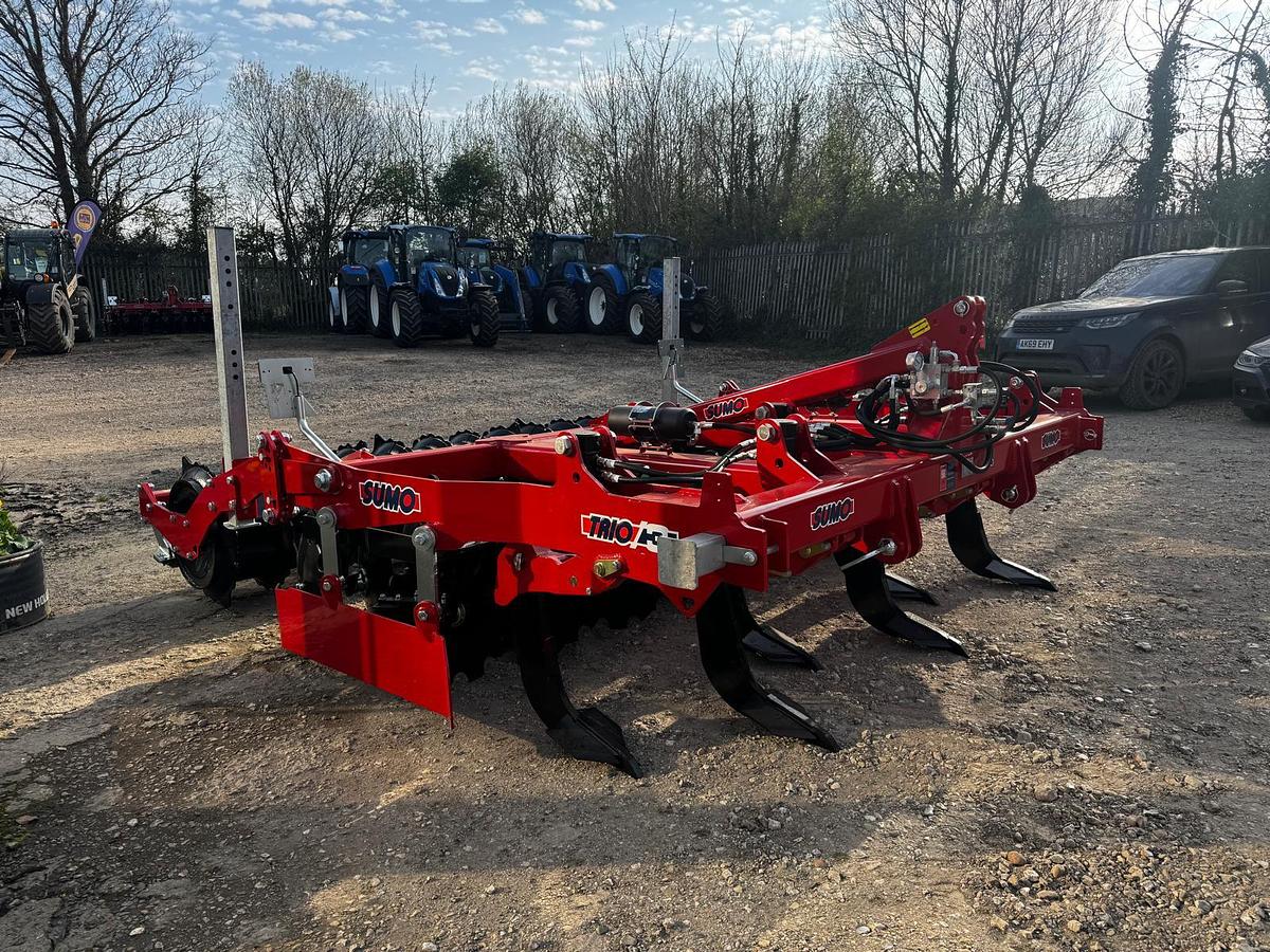 Used 2025 SUMO UK TRIO 3