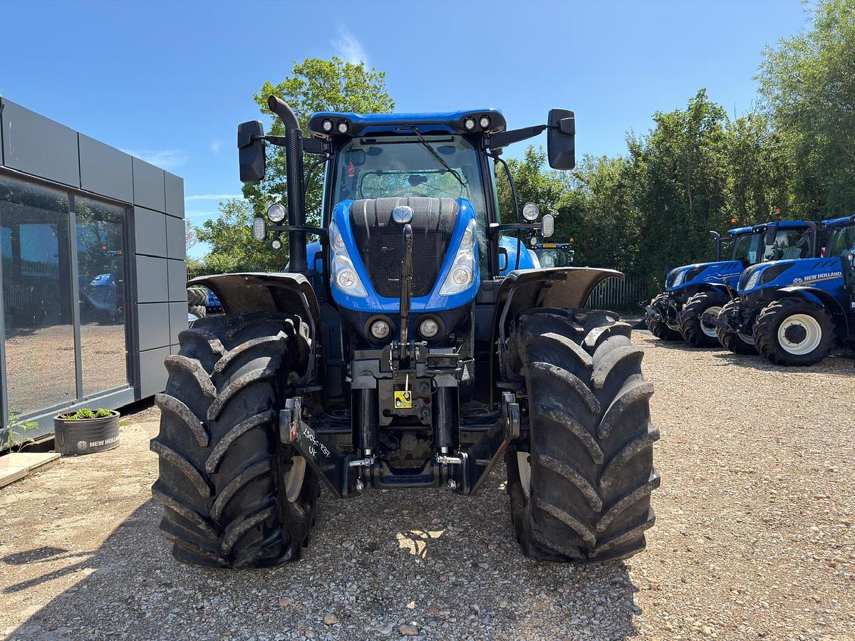 Used 2025 NEW HOLLAND