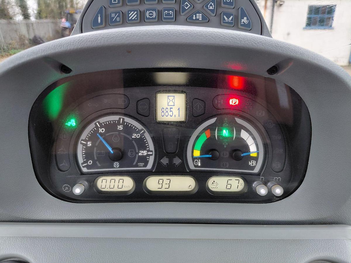 Used 2025 NEW HOLLAND T7.210