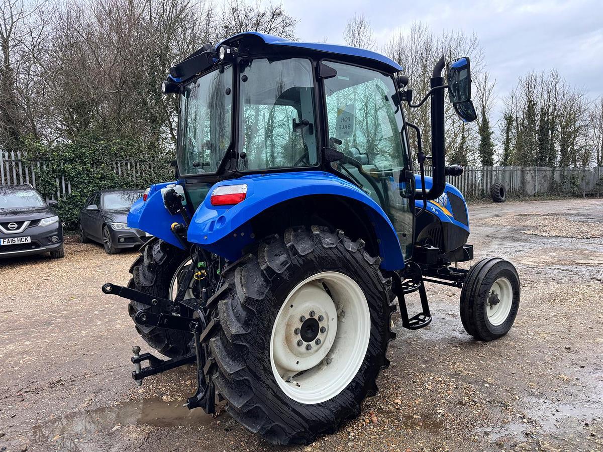 NEW HOLLAND T4.55