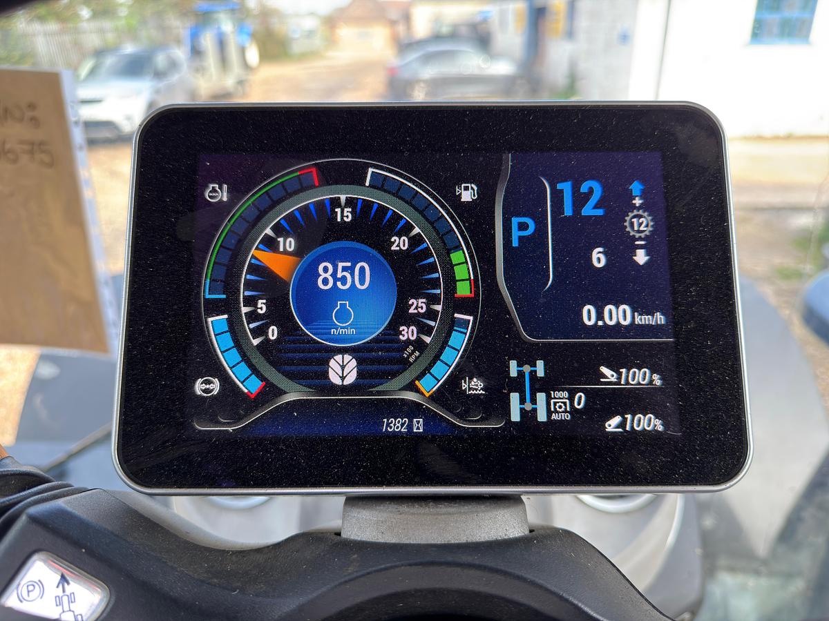 Used 2025 NEW HOLLAND T7.260 PLMI POWER COMMAND