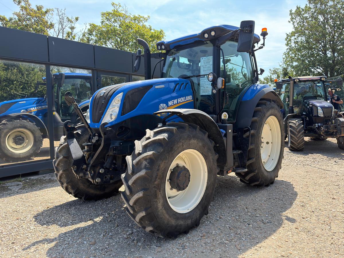 Used 2025 NEW HOLLAND T6.180