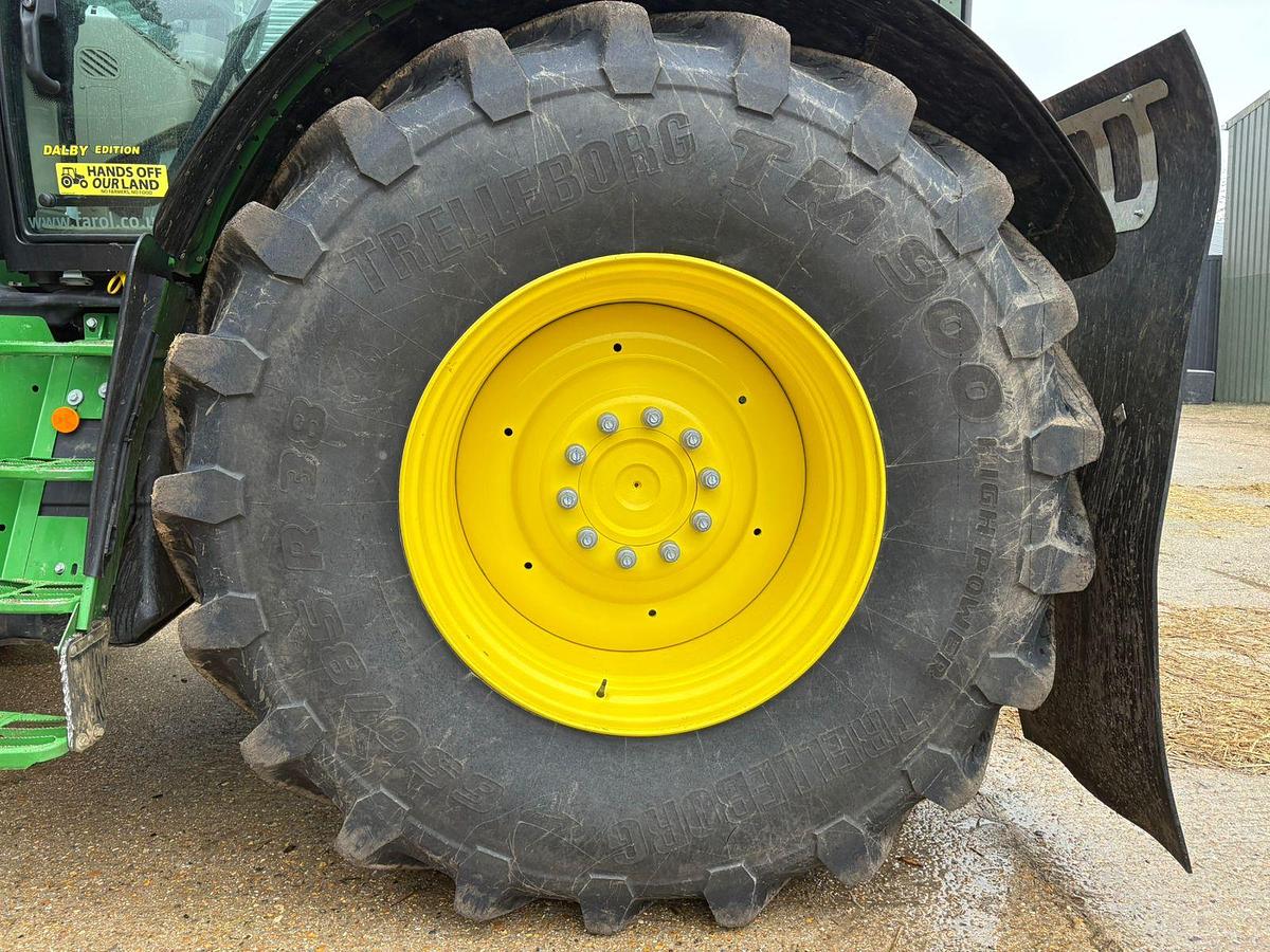 Used 2022 JOHN DEERE 6R215