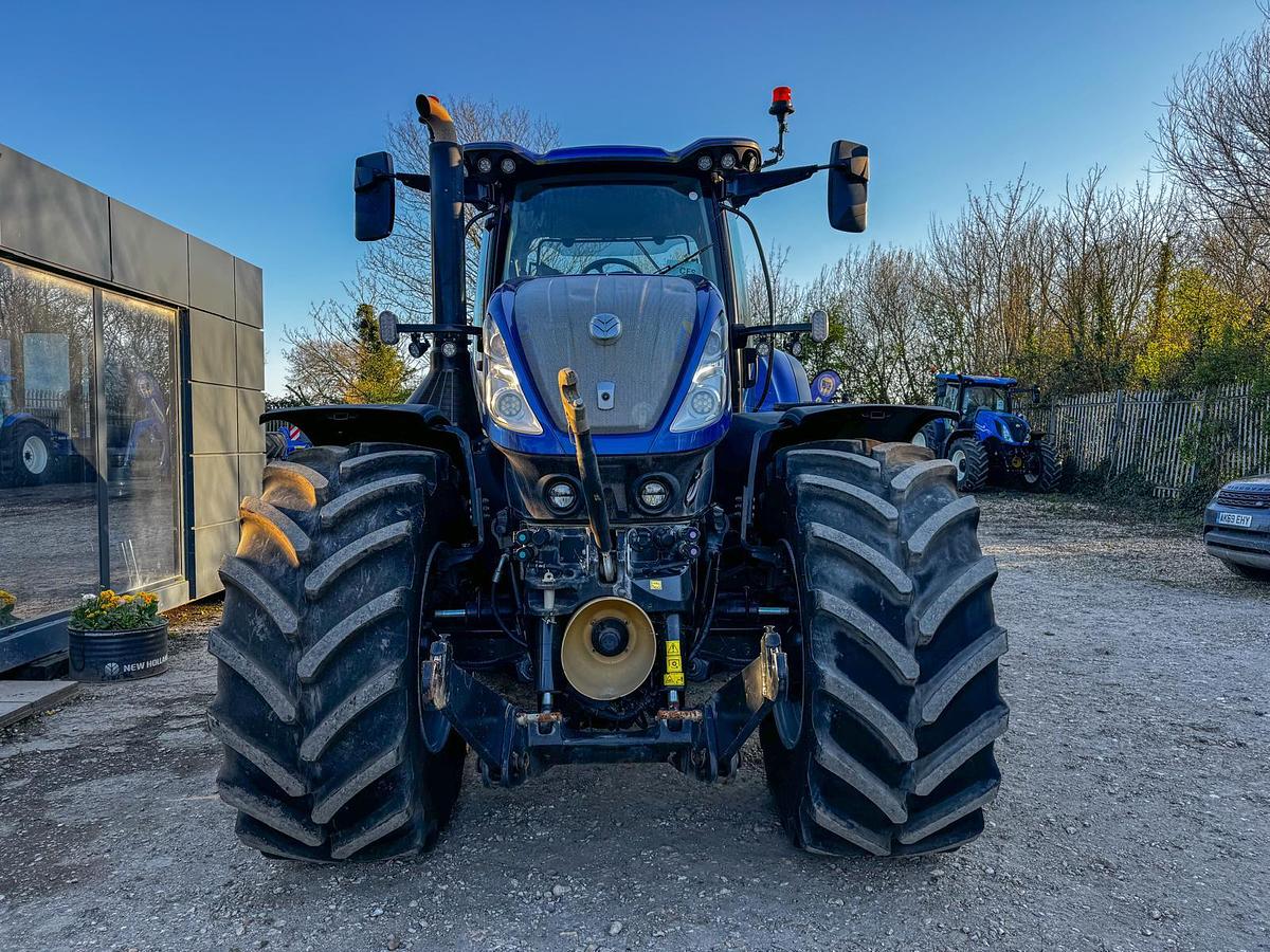 Used 2023 NEW HOLLAND T7.315HD AUTO COMMAND