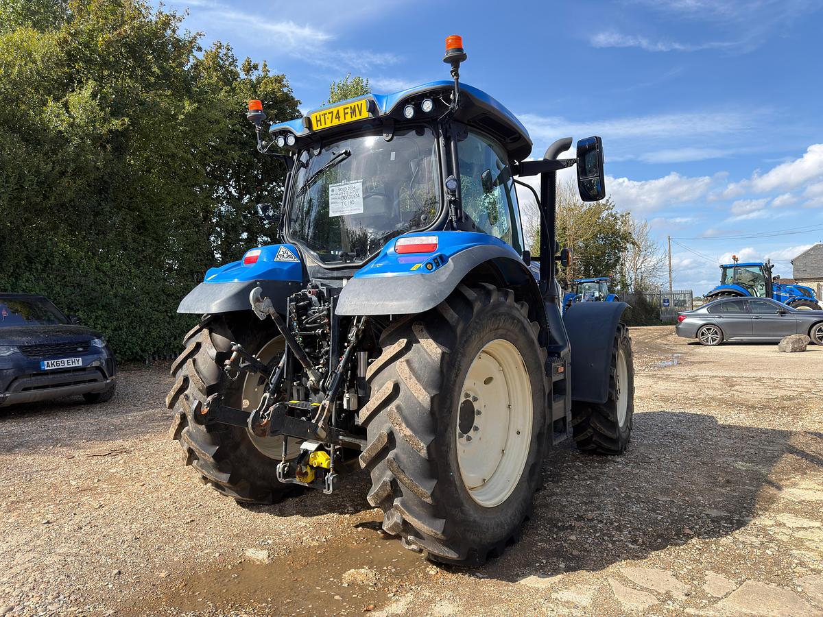 Used 2025 NEW HOLLAND T6.180 DYANMIC COMMAND