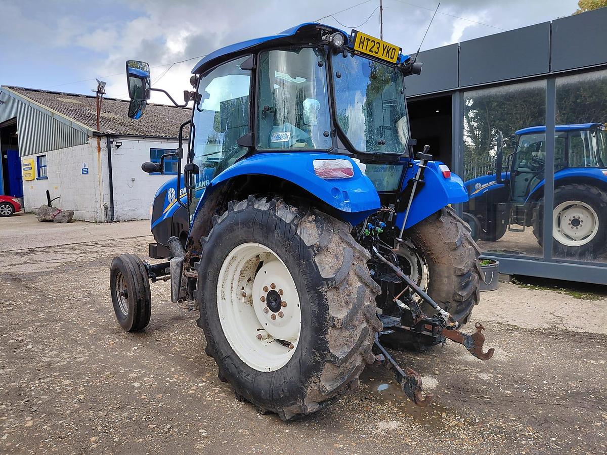Used 2023 NEW HOLLAND T4.55