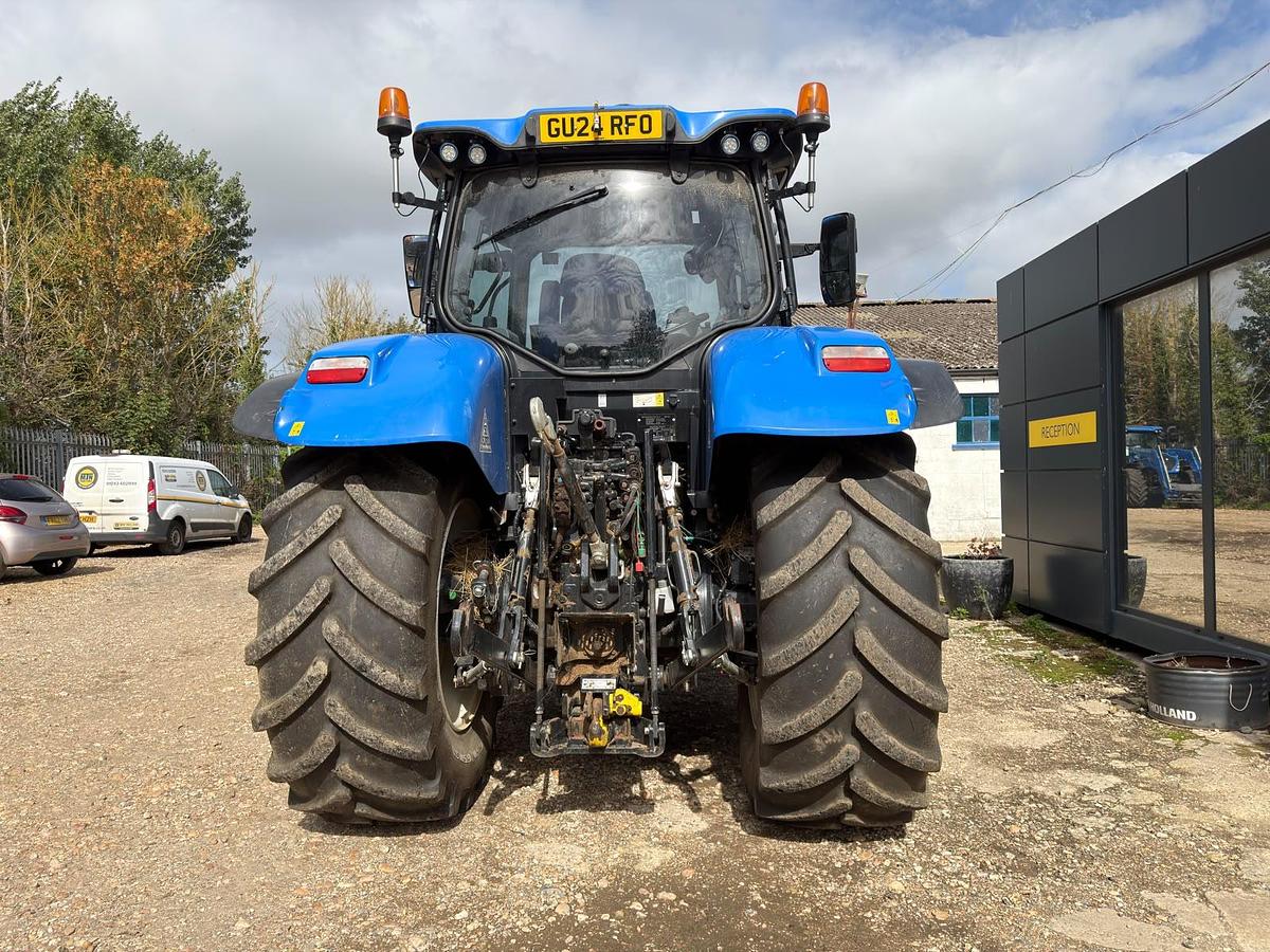 Used 2024 NEW HOLLAND T7.225