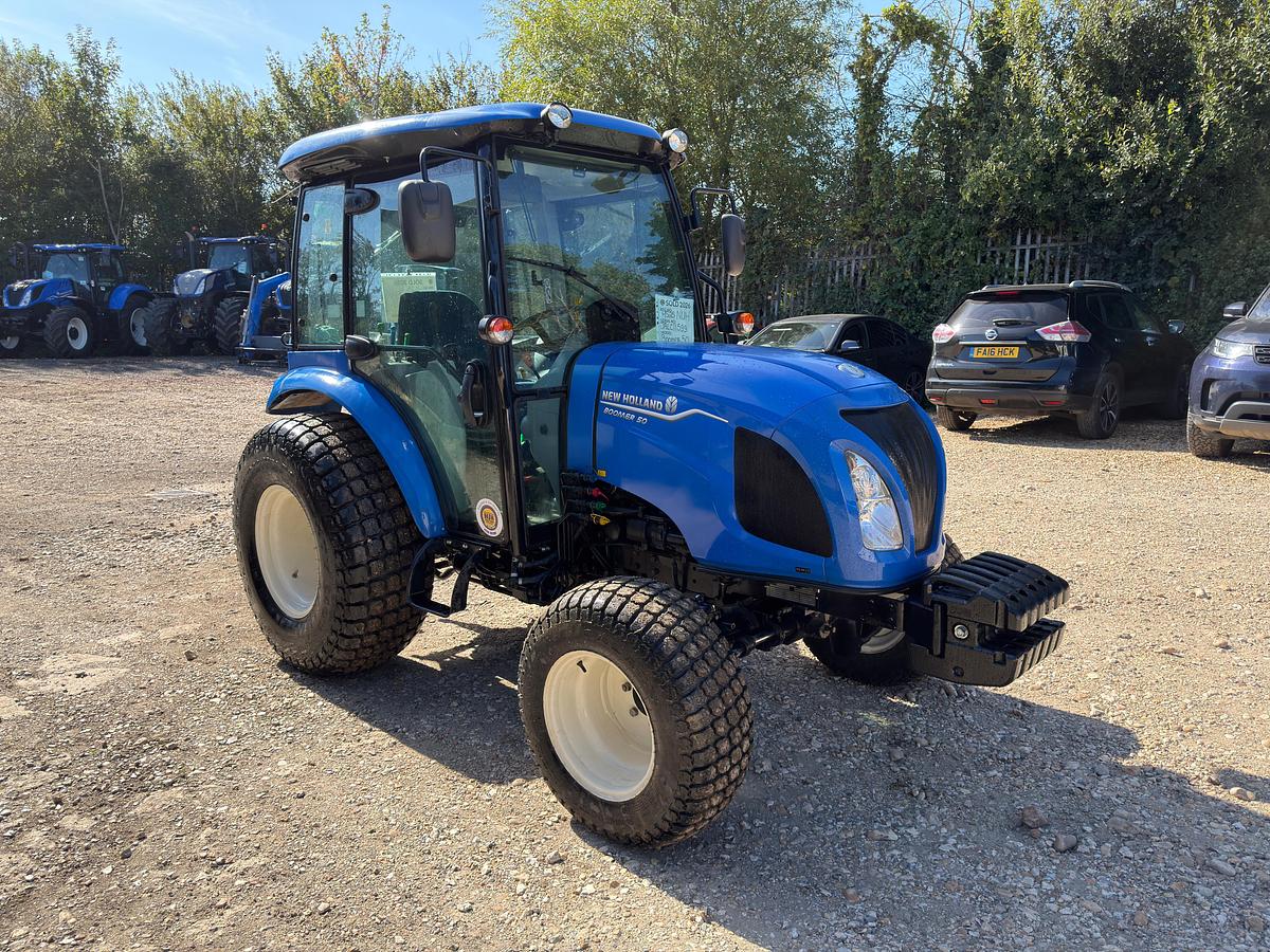 Used 2025 NEW HOLLAND Boomer 50 Cab