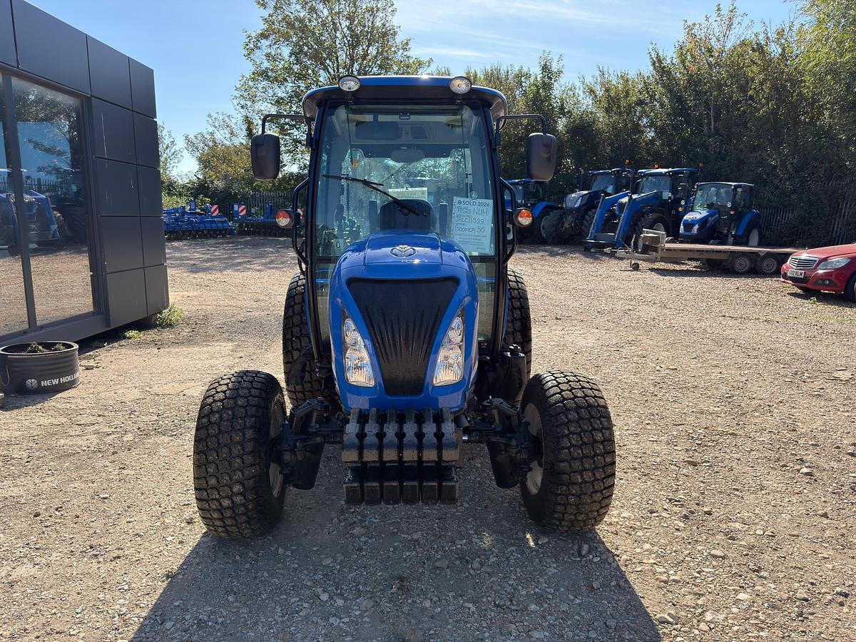 Used 2025 NEW HOLLAND Boomer 50 Cab