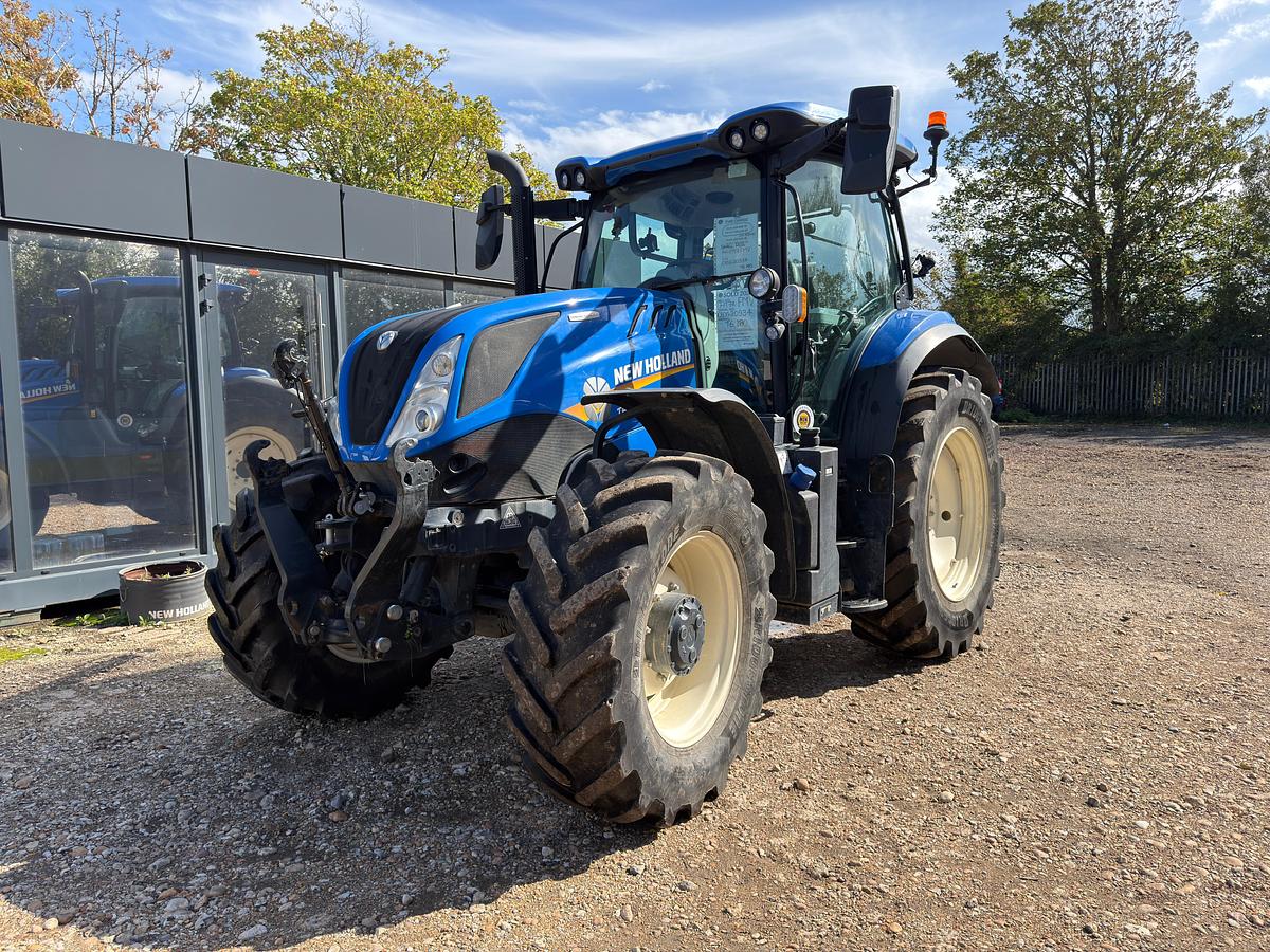 Used 2025 NEW HOLLAND T6.180 DYANMIC COMMAND