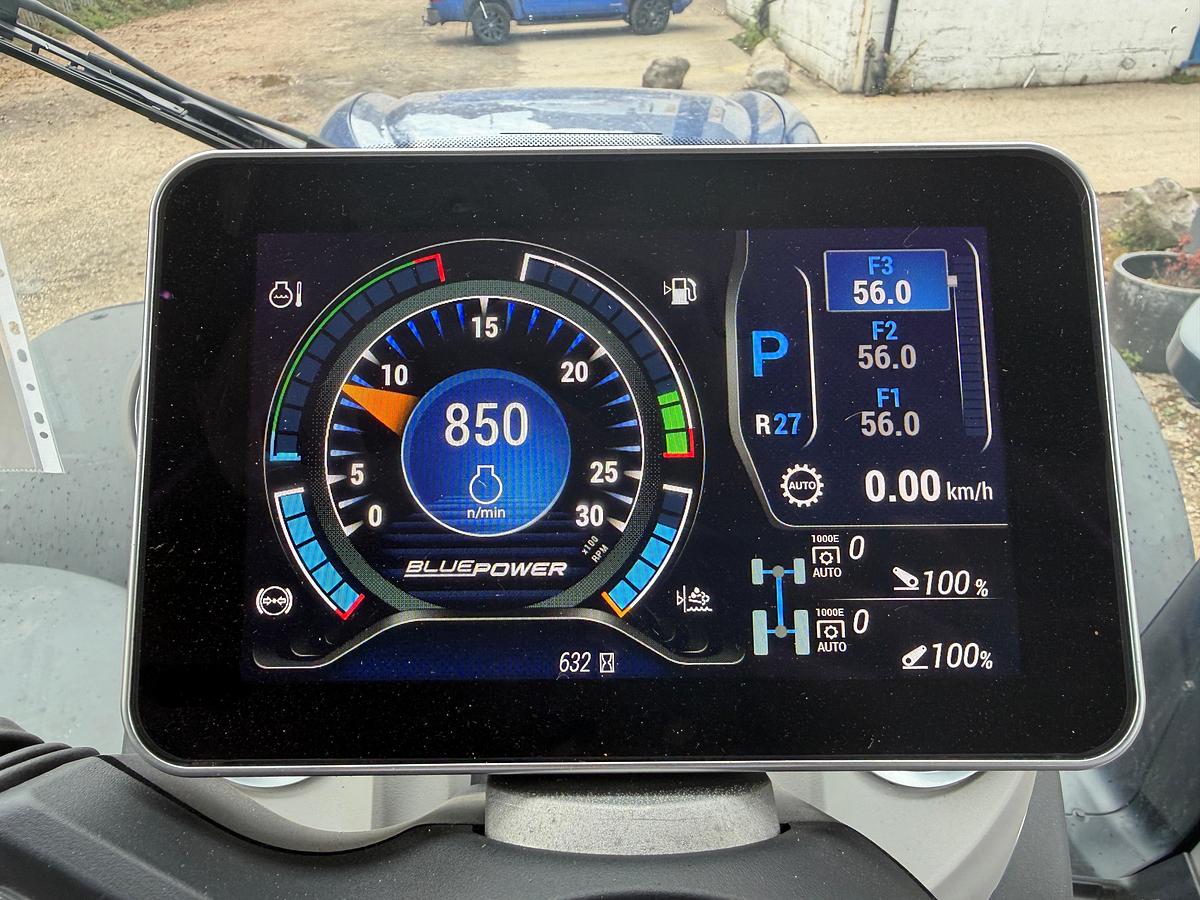 Used 2025 NEW HOLLAND T7.315 HD PLMI AUTO COMMAND