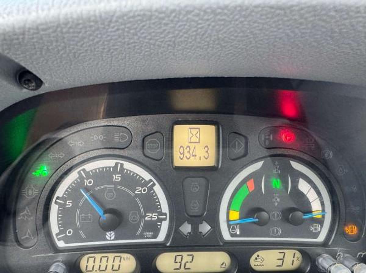 Used NEW HOLLAND T5.140 DYNAMIC COMMAND