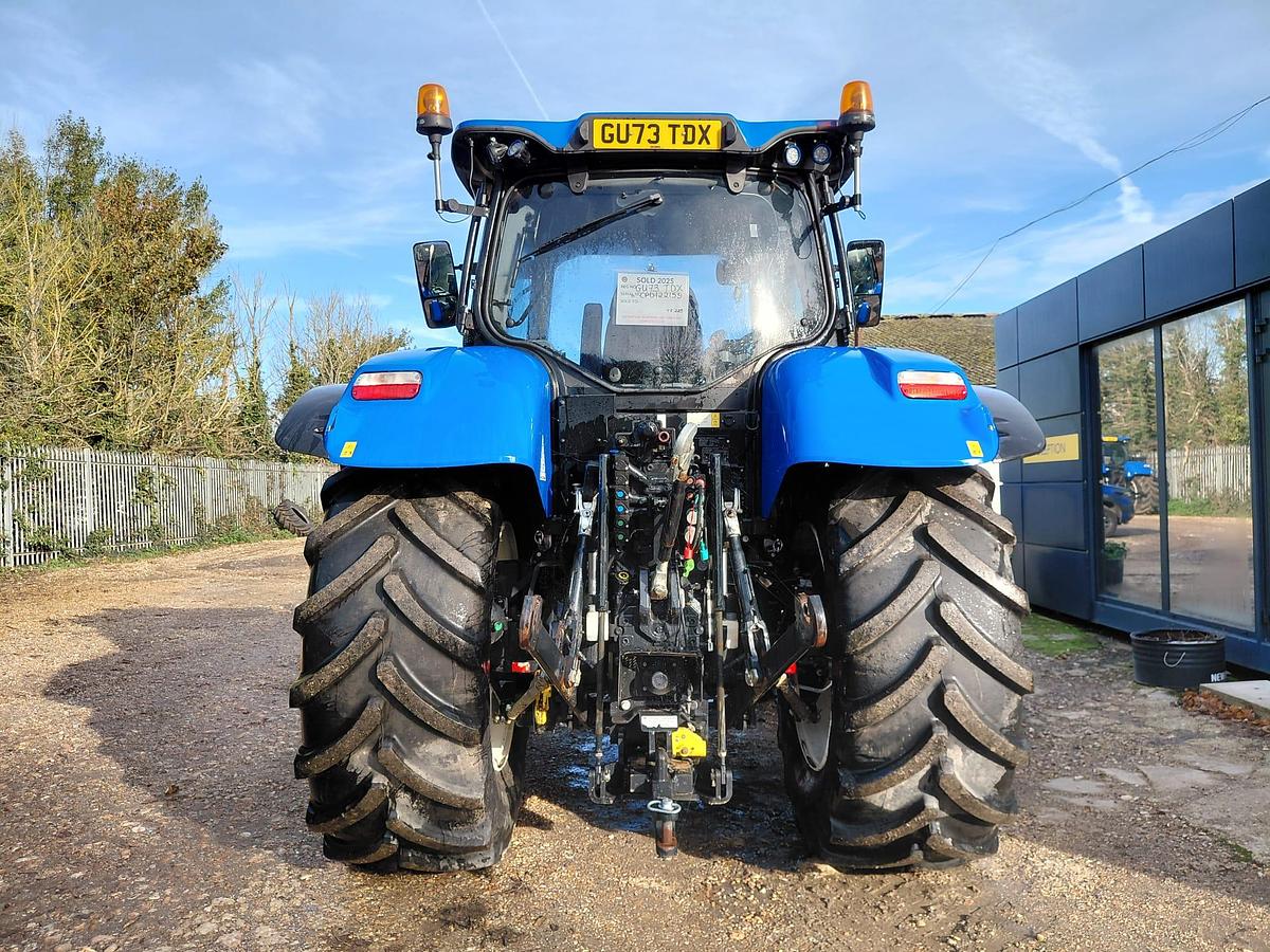 Used 2024 NEW HOLLAND T7.225 AUTO COMMAND