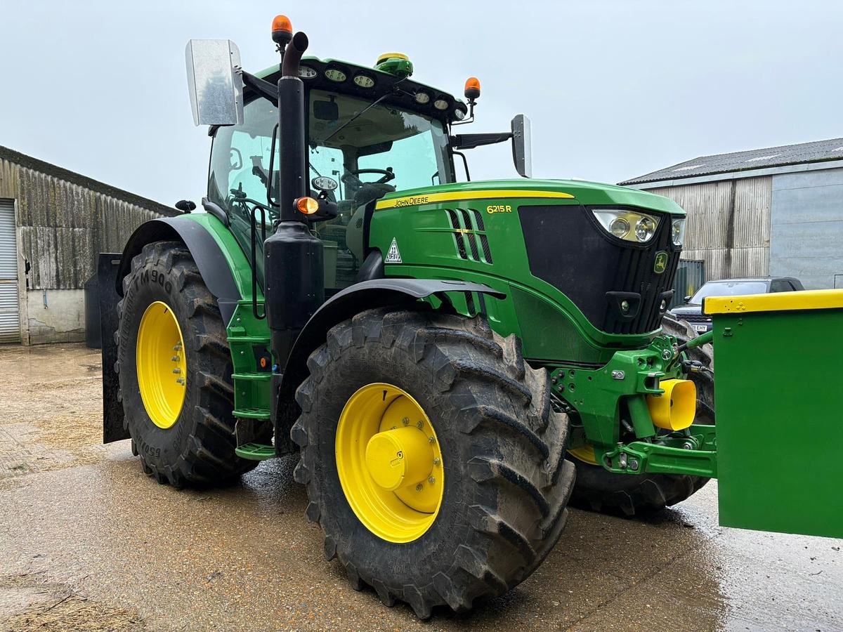 Used 2022 JOHN DEERE 6R215