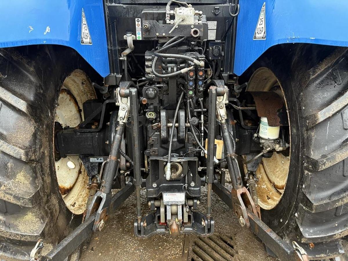 Used 2014 NEW HOLLAND T7.210