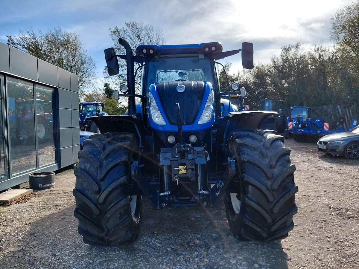 Used 2024 NEW HOLLAND T7.245 POWER COMMAND