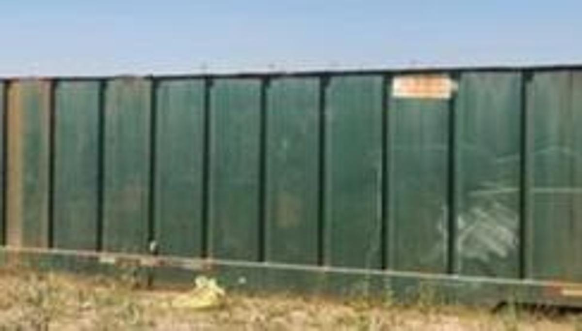 Used 300BBL Open Top Tank On Wheels - Industrial Storage Tank - 36.5x8x6.5, Corrugated Steel, V-bottom, Used Basic Refurb