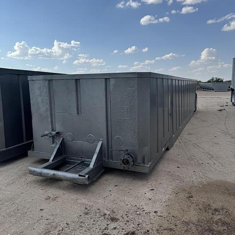 Refurbished Refurbished 200bbl open top tanks