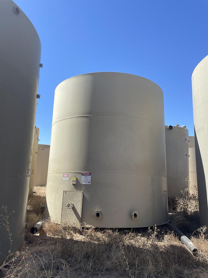 Used Petrosmith 500BBL Vertical Storage Tanks – 15’6” x 16’, Carbon Steel, Flat Bottom, Used Basic Refurb, 2017