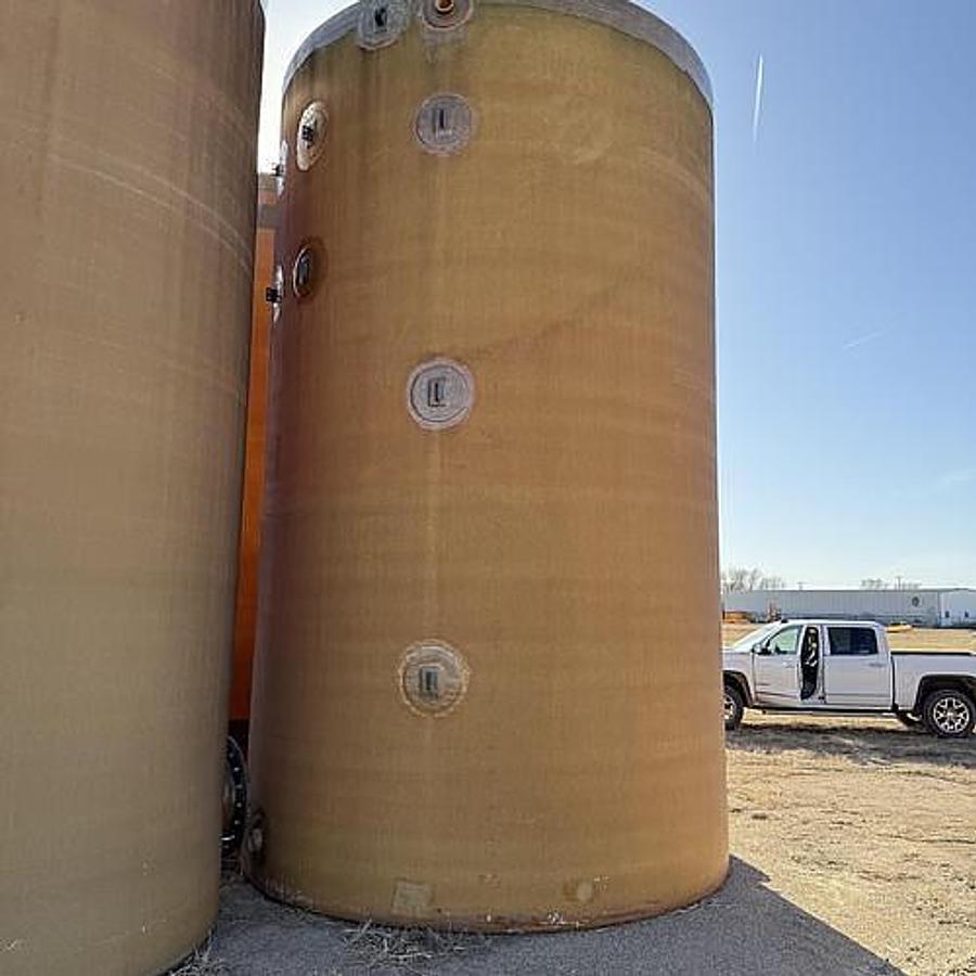 400BBL Vertical Storage Tanks – 12’ x 20’, Fiberglass, Flat Bottom, NEW