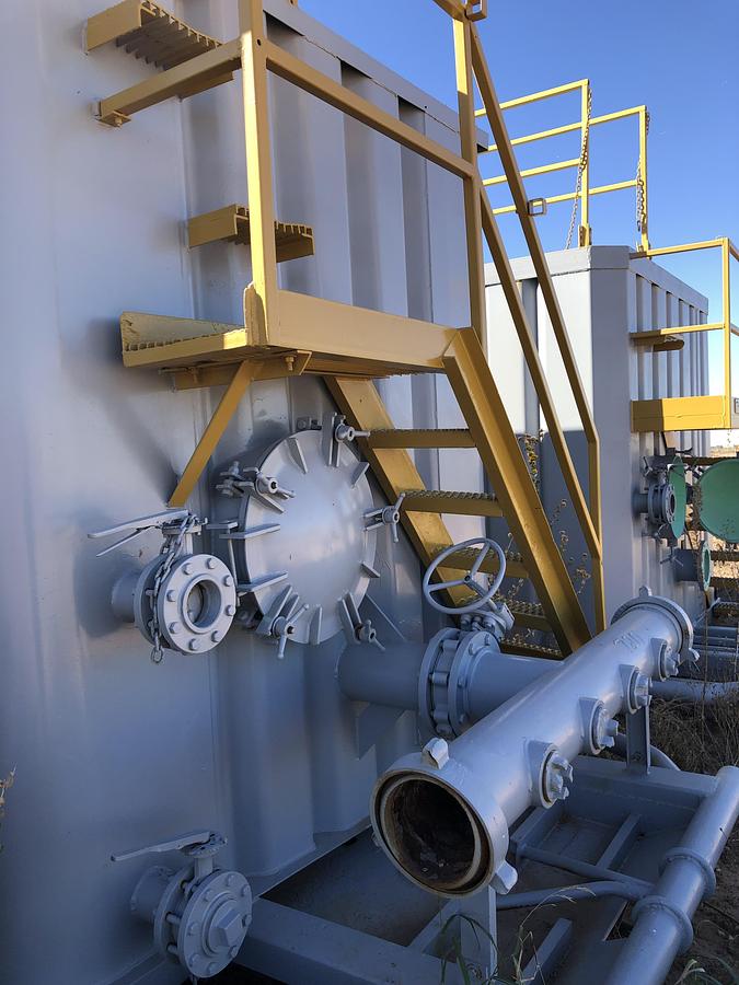 Refurbished 2016 Dragon Weir Wall Frac Tanks