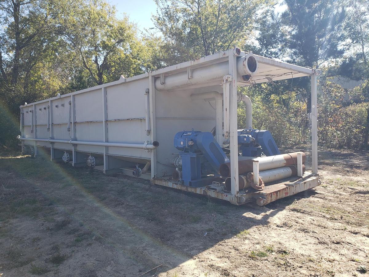 Used 500BBL Mix Tank - Round Bottom, Skidded, Dual Agitators, Pumps Included, Like New