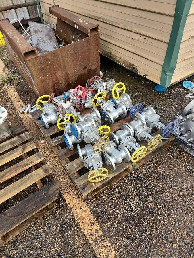 2025 SS Globe Valves 1" to 4"