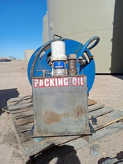 Used Graco Pump Tank w/ Dual Hose Reel