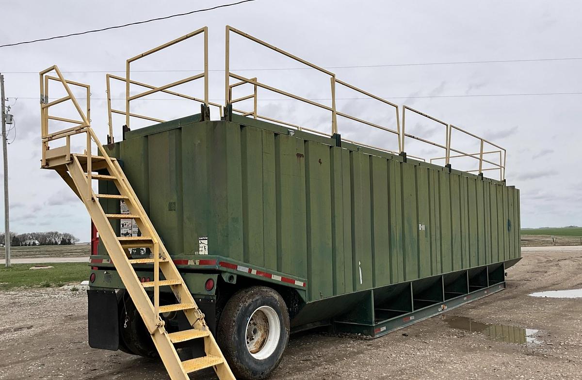Used 2000 Wade Services WDW420 Frac Tank, Double Wall, 18,000 Gallon