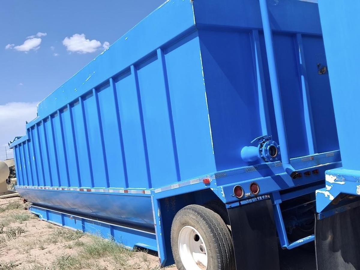 Used 500BBL Round Bottom Frac Tanks - 45’L x 8’W x 10’H, Corrugated Steel, Smooth Wall, Used Basic Refurb