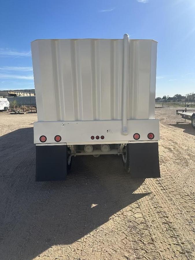 Refurbished 500BBL Frac Tanks- 43x8.5x11, Corrugated Steel, V-bottom, Full Refurb