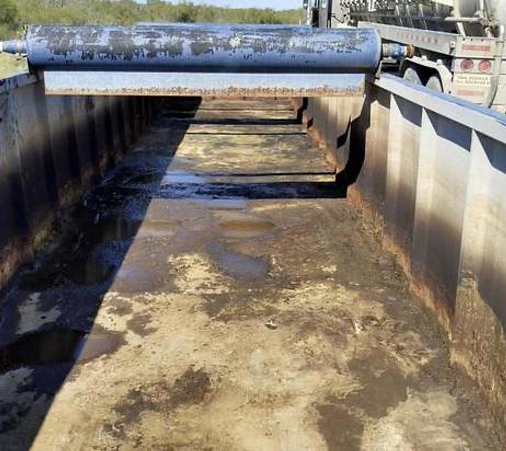 Used Dragon Open Top Frac Tanks w/ Gas Busters – Industrial Storage Tank - Corrugated Steel, V-bottom, Used Basic Refurb (2010)