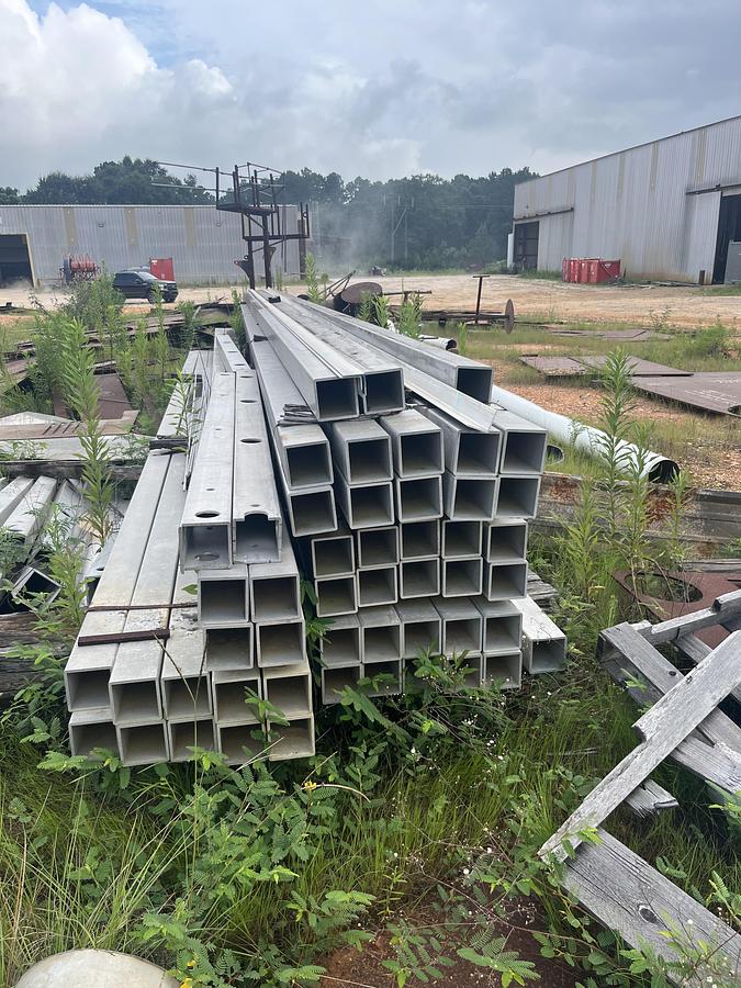 24'x4"x4"x1/4" Aluminum Tubing