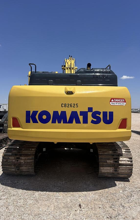Used 2025 Komatsu PC210 Excavator – 350 Hours, Aux Hydraulics, 3 FT Bucket, LIKE-NEW