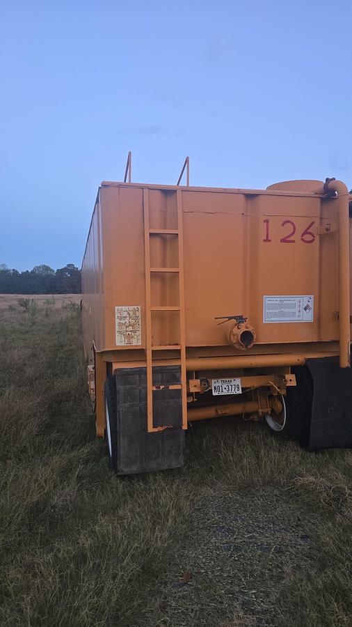Used 500BBL Frac Tanks- 43x8.5x11, Corrugated Steel, V-bottom, Used Basic Refurb